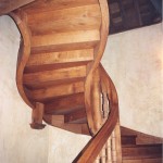 Volée d'escalier Louis XIII en noeud de cravate